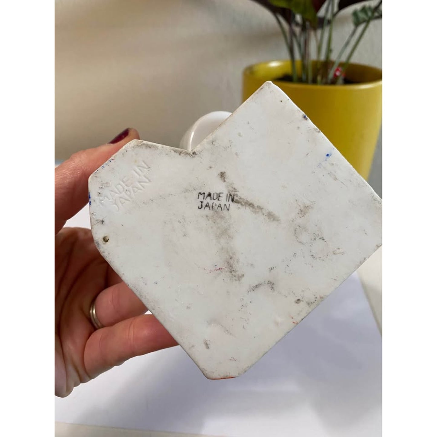 Vintage Lusterware Novelty Ashtray, Match holder. Figurine. Japan