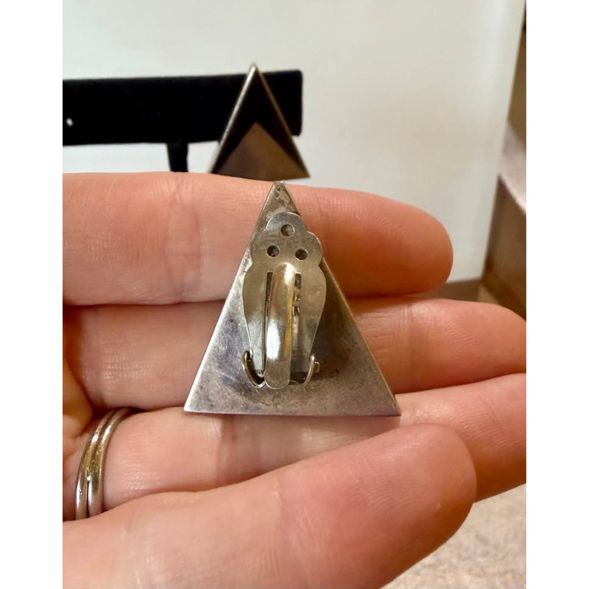 Vintage Sterling Silver & Black Onyx Triangle Clip On Earrings. Mexico. Taxco