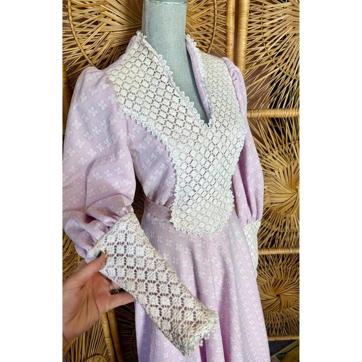 1970s Lavender Prairie Dress. Lace Long Sleeve Gown Victorian inspired. Handmade. Size Small