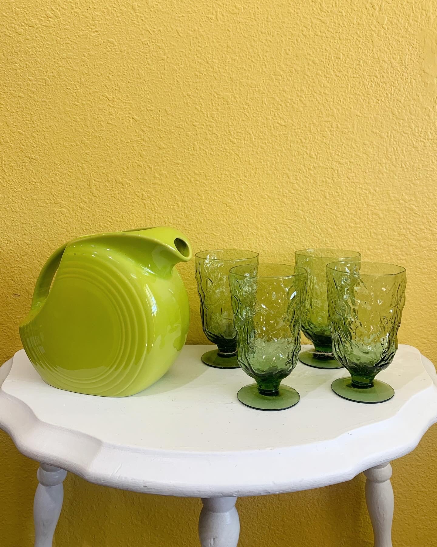 Morgantown green pedestal crinkle glasses. Set of 4