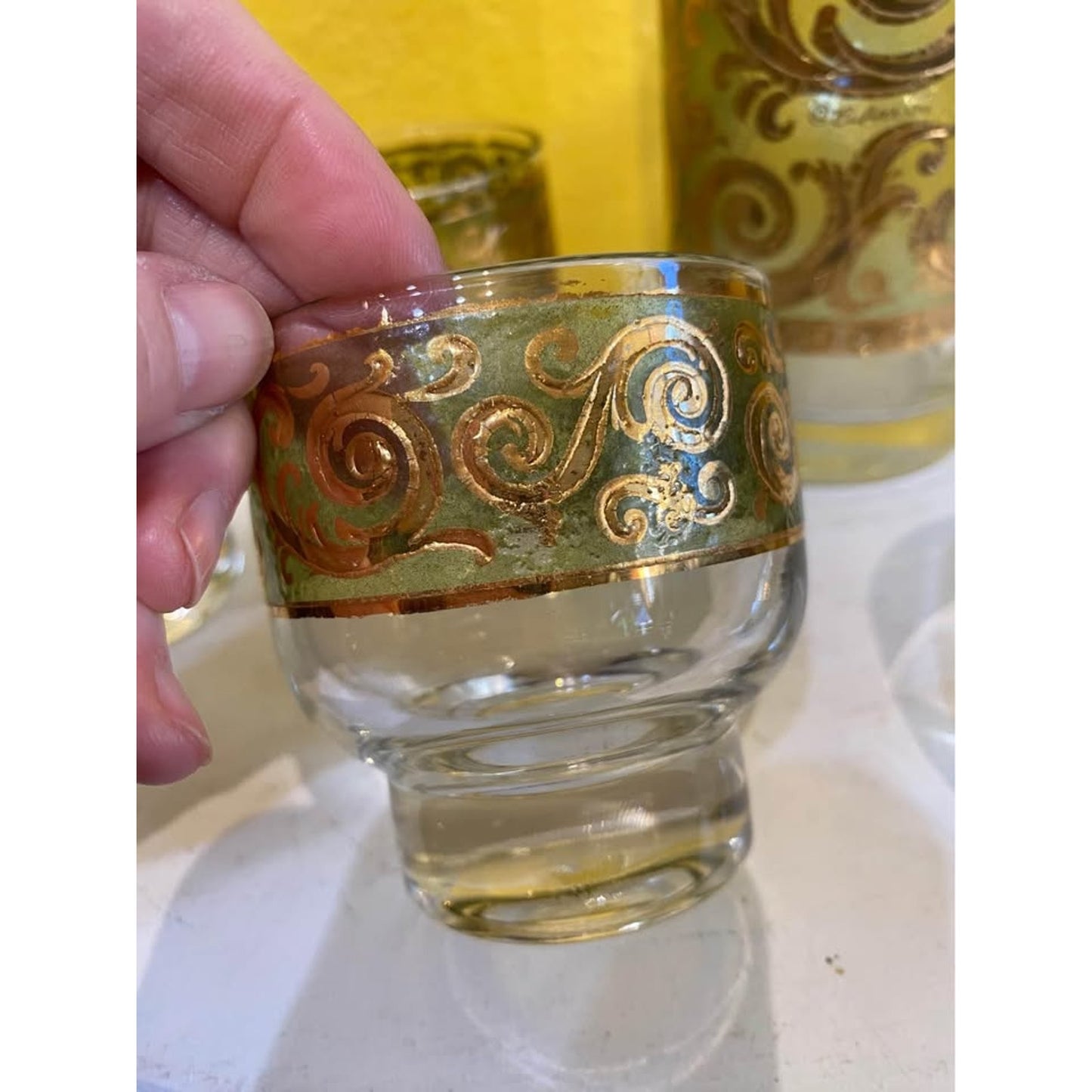 Vintage MCM Barware Culver 24k Set Cocktail Pitcher and Small Glasses. Gold Green Paisley Toledo