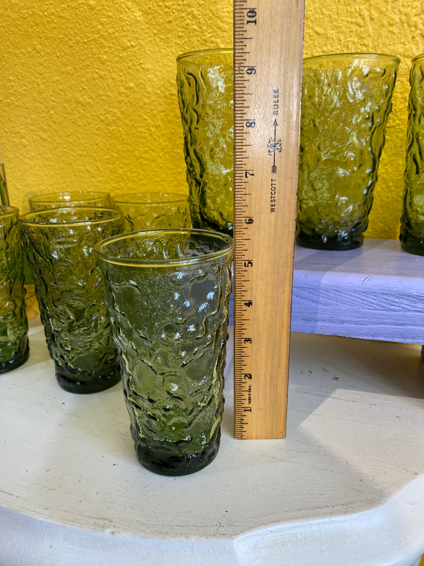 Vintage Green Crinkle Glass Drinking Tumblers. Set of 8