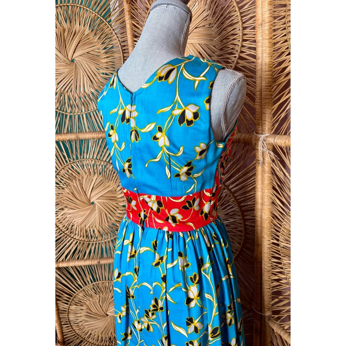 1970s Vibrant Multi Color Sleeveless Maxi Dress. Hawaiian Florals XS