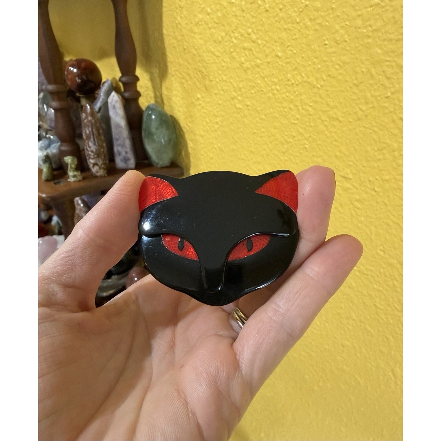 Lea Stein Paris Vintage Attila Cat Head Brooch Glossy Black Red Snake Pattern