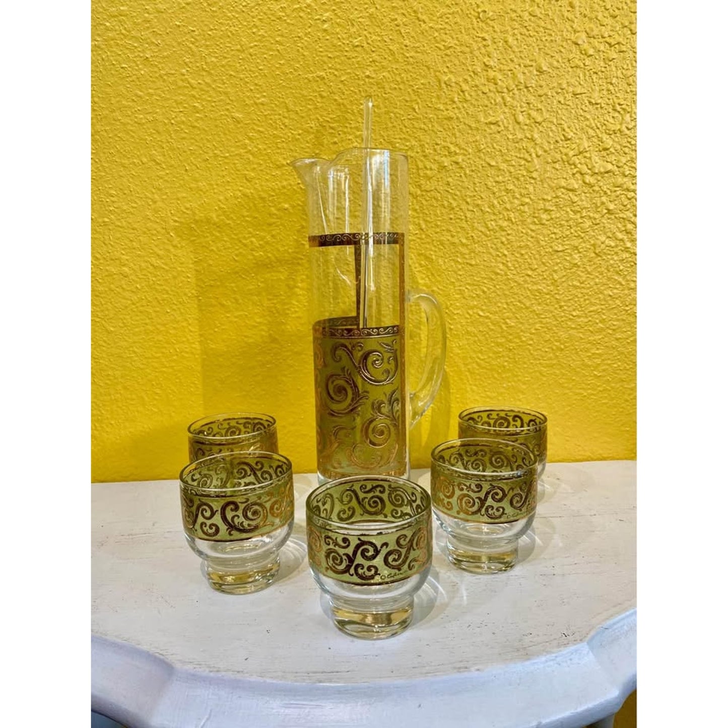 Vintage MCM Barware Culver 24k Set Cocktail Pitcher and Small Glasses. Gold Green Paisley Toledo