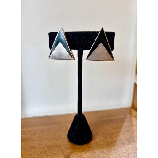 Vintage Sterling Silver & Black Onyx Triangle Clip On Earrings. Mexico. Taxco