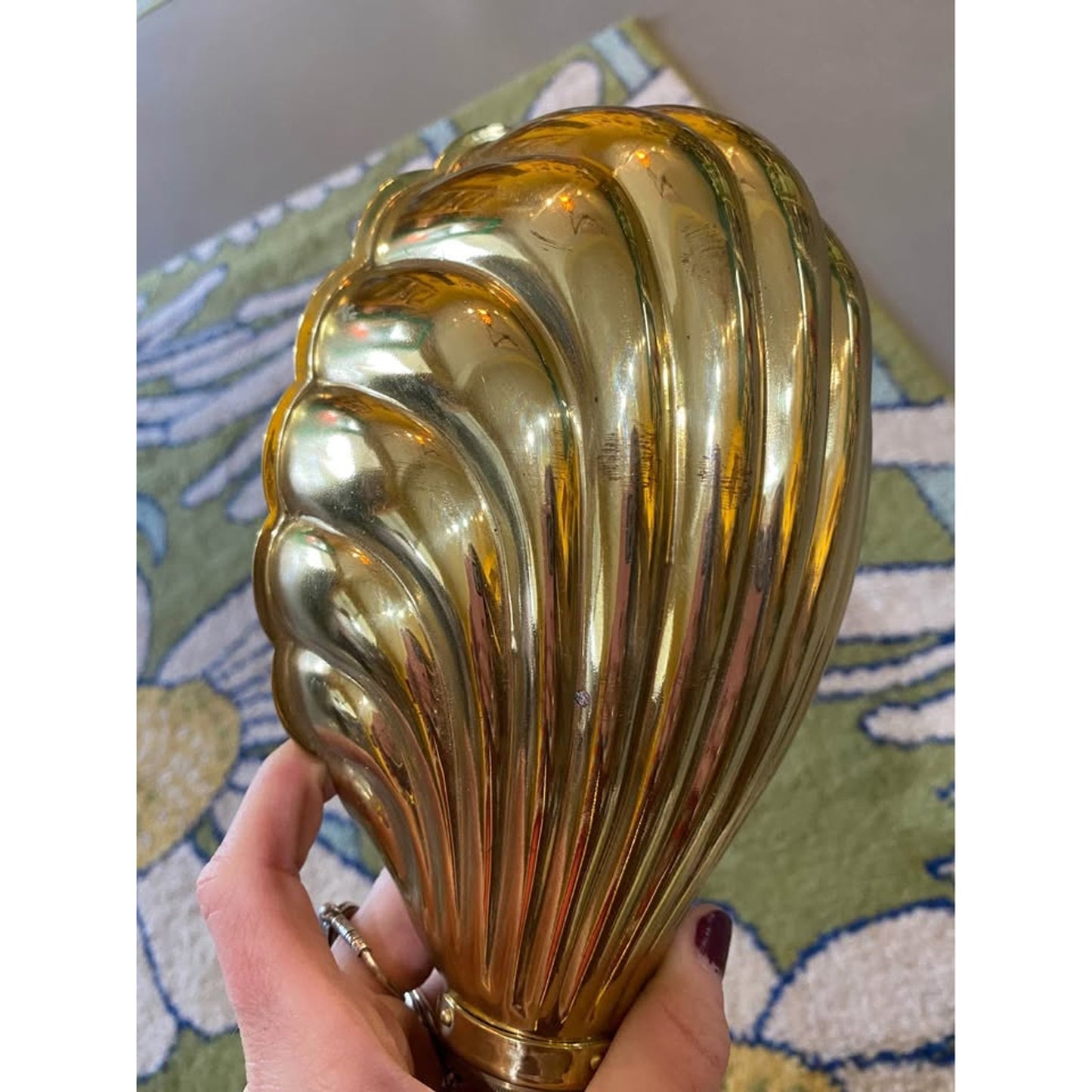 Vintage Gold Shell Table Lamp - Working