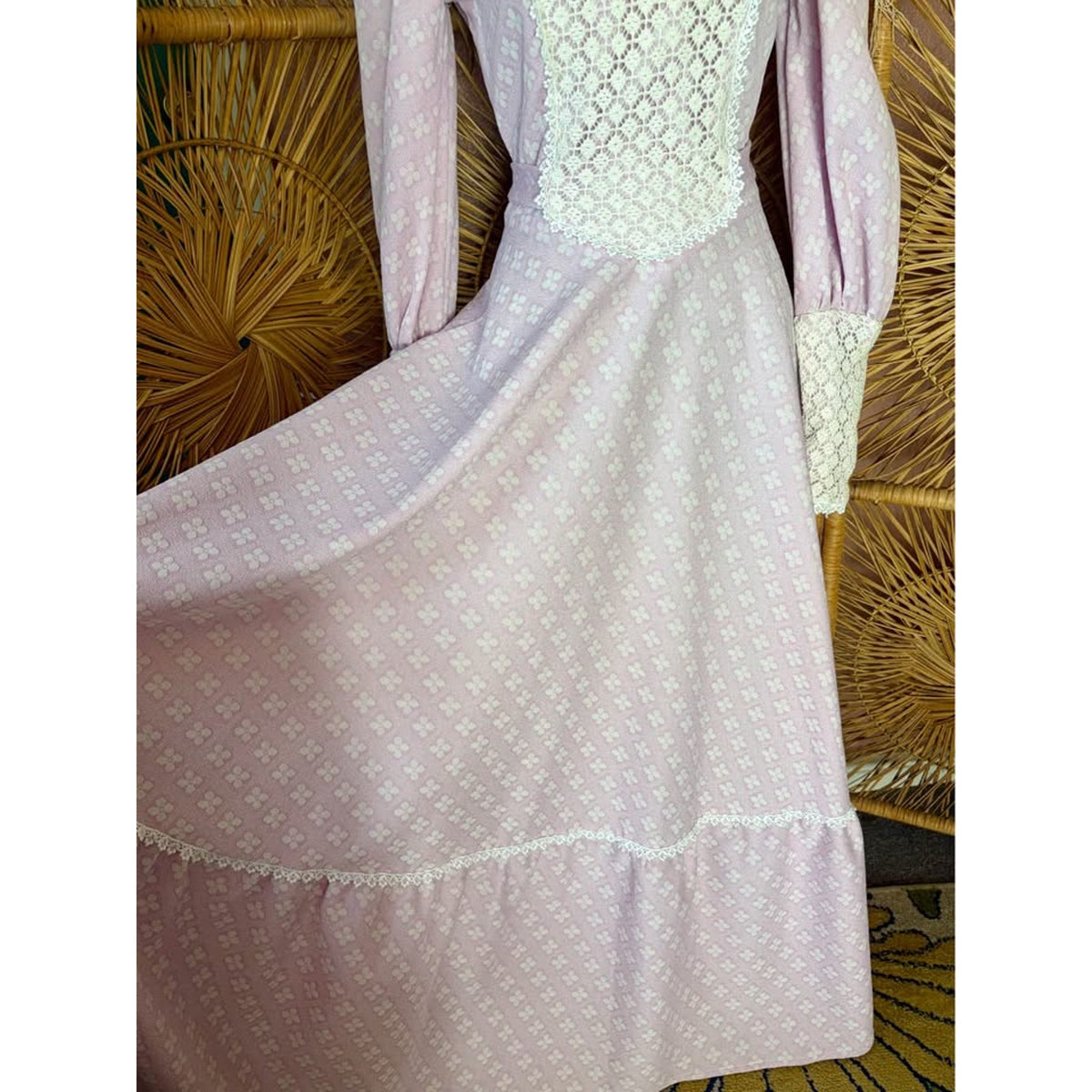 1970s Lavender Prairie Dress. Lace Long Sleeve Gown Victorian inspired. Handmade. Size Small